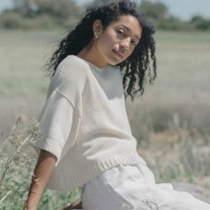 Sadie knit top, fits like an XS